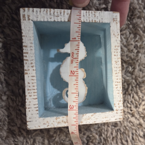 Rustic Seahorse Shadow Box Decor - Picture 5 of 5